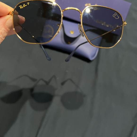 Ray-Ban polarized sunglasses - Picture 4 of 5